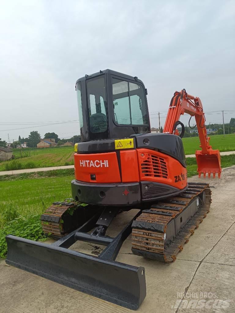 Hitachi ZX50U Мини екскаватори < 7 т