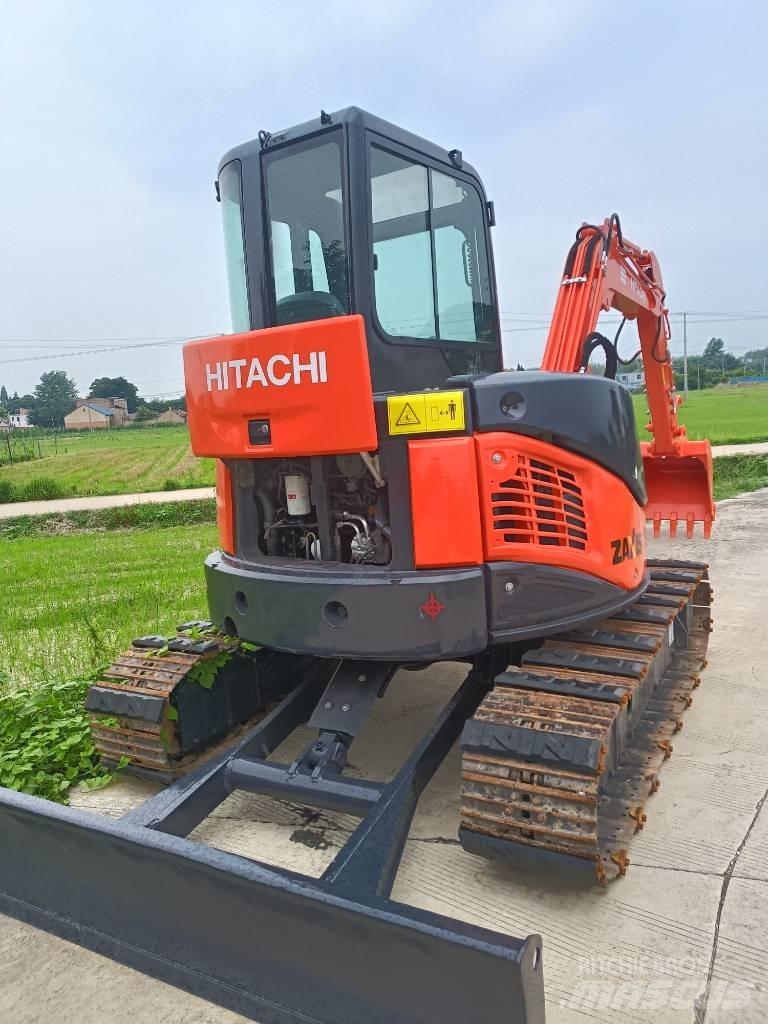Hitachi ZX50U Мини екскаватори < 7 т