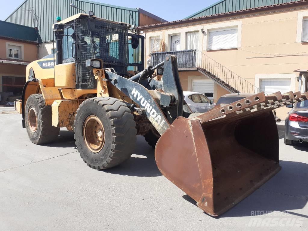Hyundai HL 940A Колесни товарачи