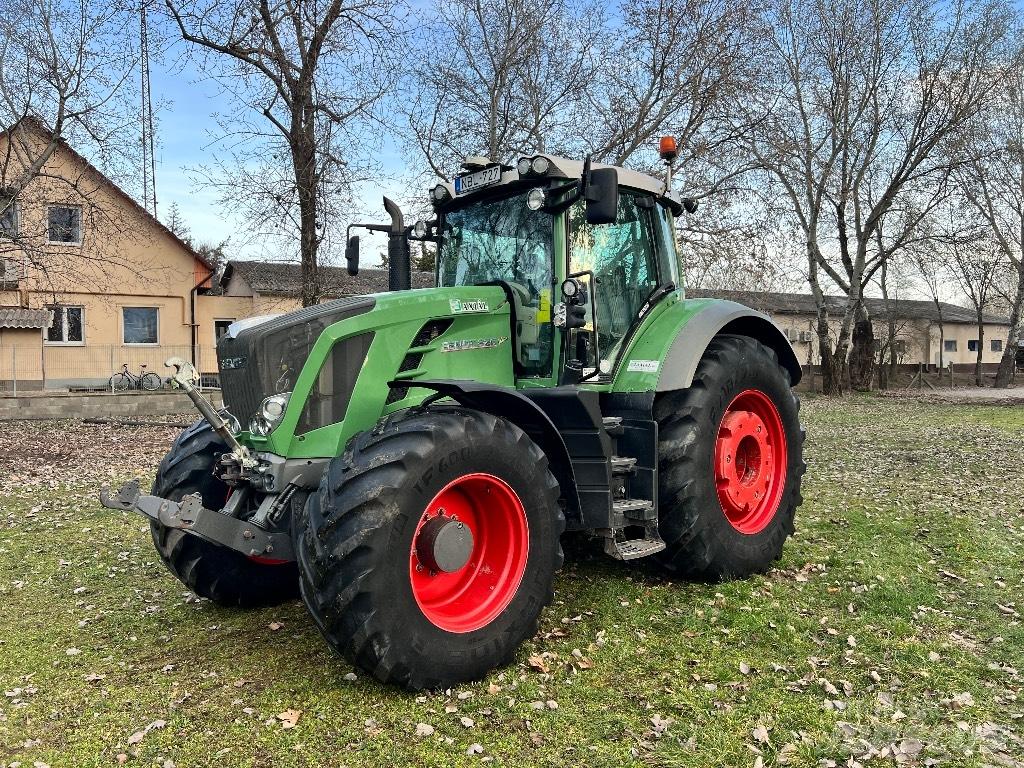 Fendt 826 SCR Profi Трактори