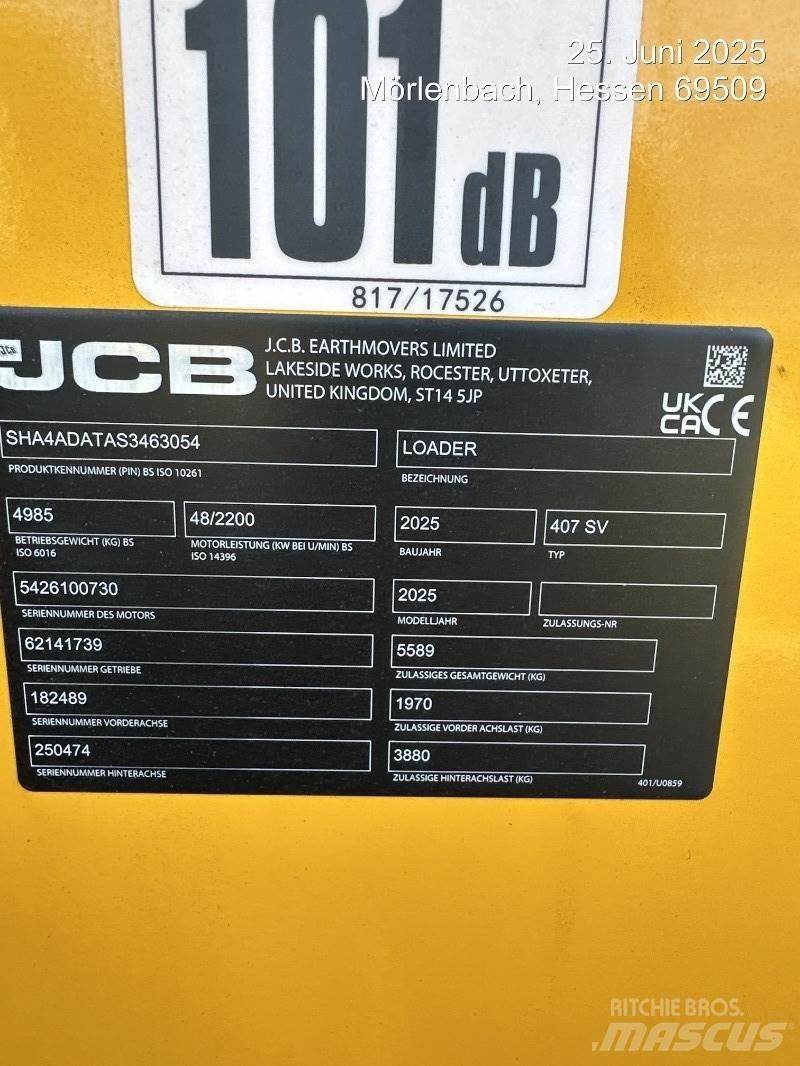 JCB 407 Колесни товарачи