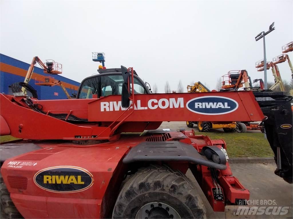 Manitou 2150MRT Телескопични товарачи