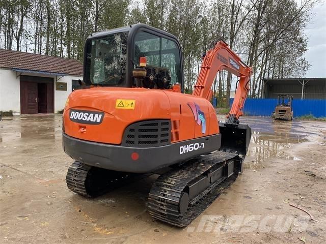 Doosan DH60-7 Мини екскаватори < 7 т