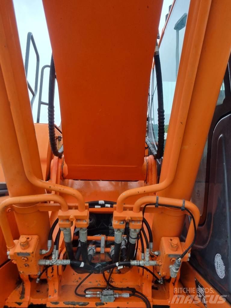Doosan DX 180 LC-3 Верижен екскаватор