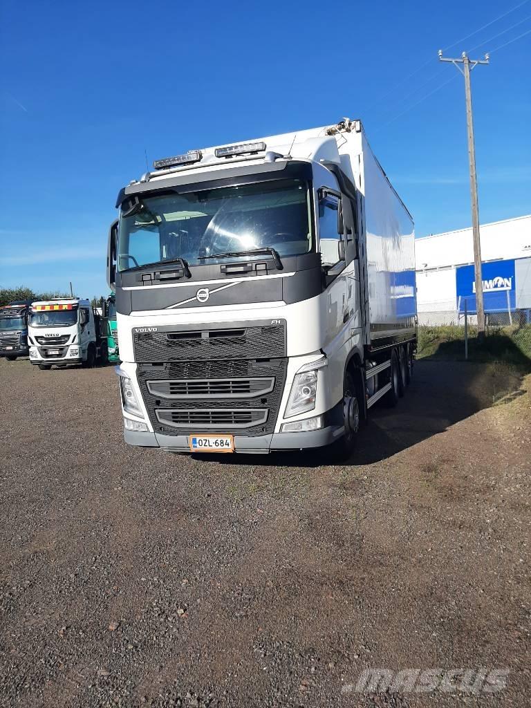 Volvo FH 13 Камиони за дървени стърготини
