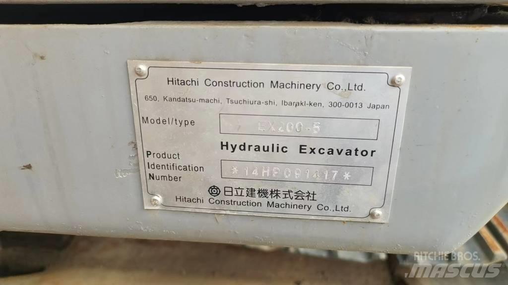 Hitachi EX 200-5 Верижен екскаватор