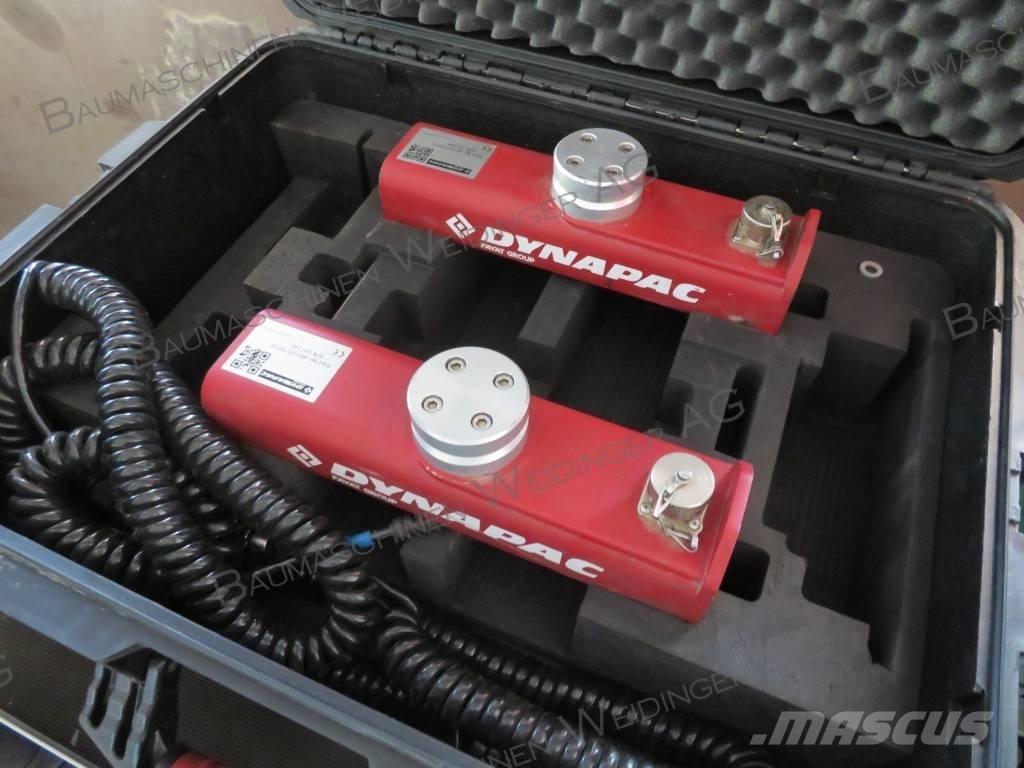 Dynapac SD 2500 CS Машини за асфалт