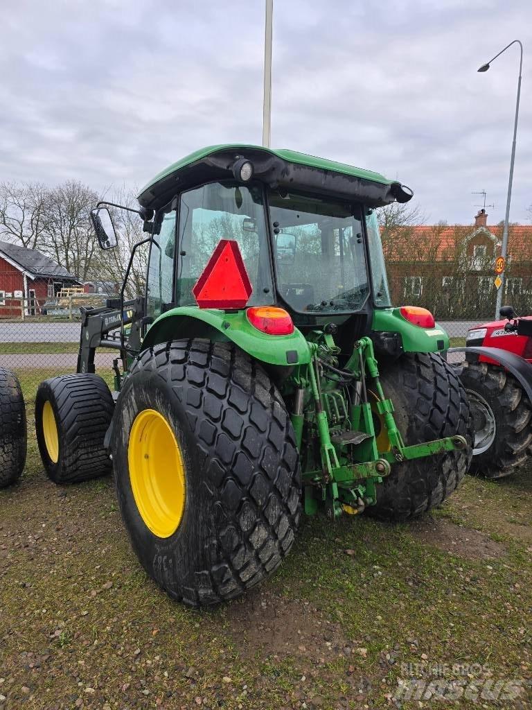 John Deere 5620 Трактори
