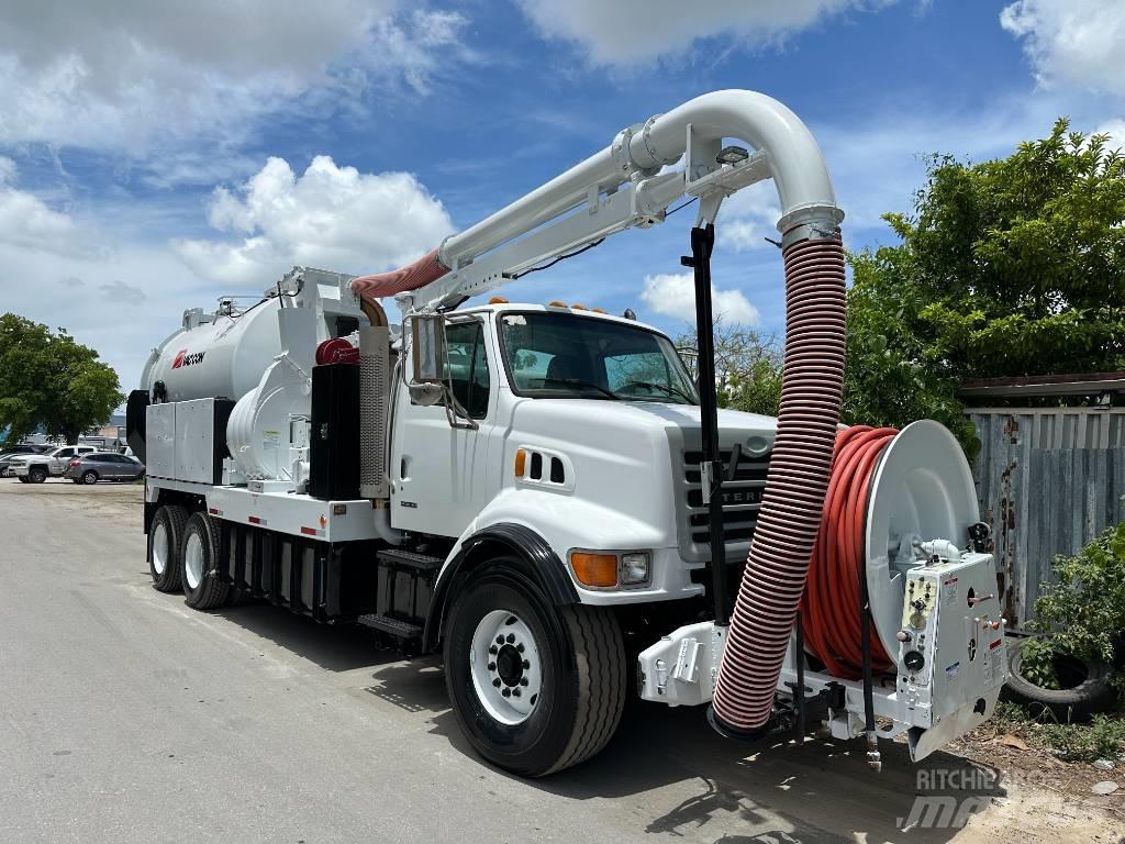 Sterling L 9500 Комби / вакуум камиони
