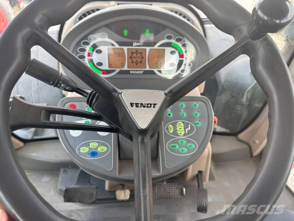 Fendt 939 Vario Трактори