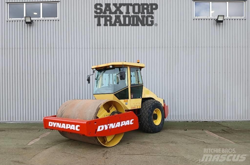 Dynapac CA302 D, Vält Еднобарабанни ролки
