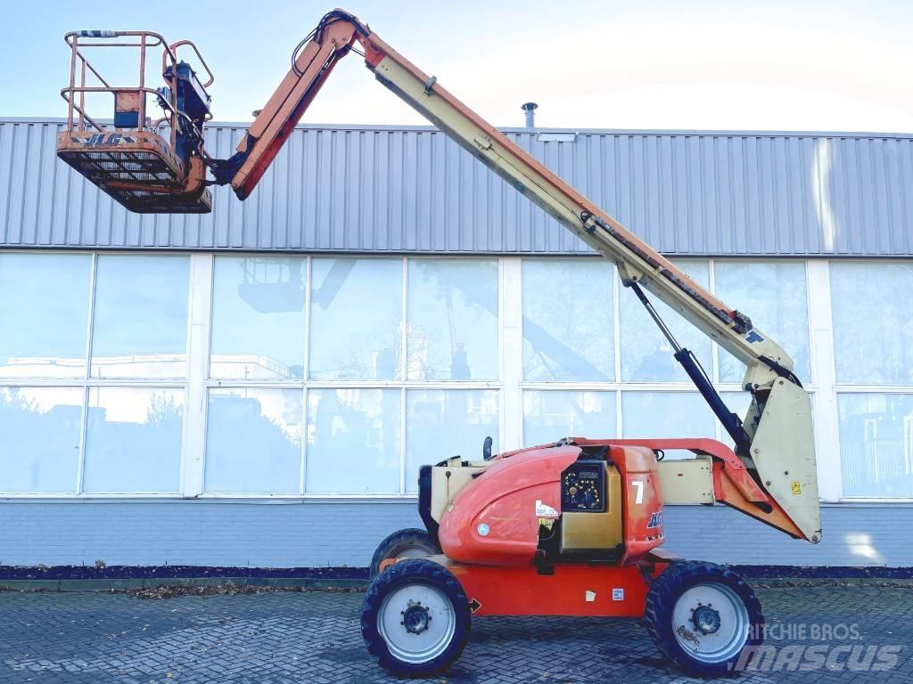 JLG 600 AJ Телескопични повдигачи
