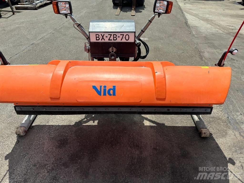Schmidt SNK24.1 Снегочистачки