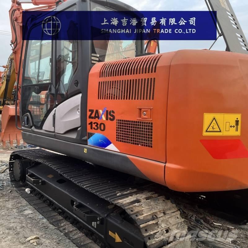 Hitachi ZX 130 Средни екскаватори 7т - 12т