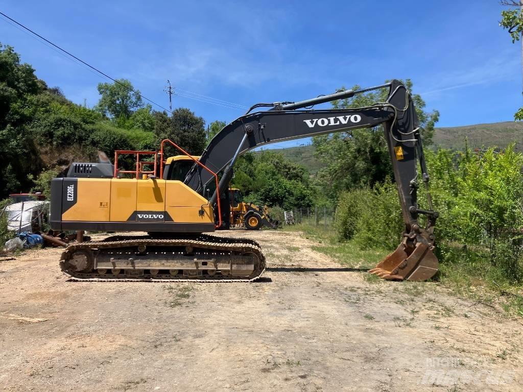 Volvo EC 220 E Верижен екскаватор