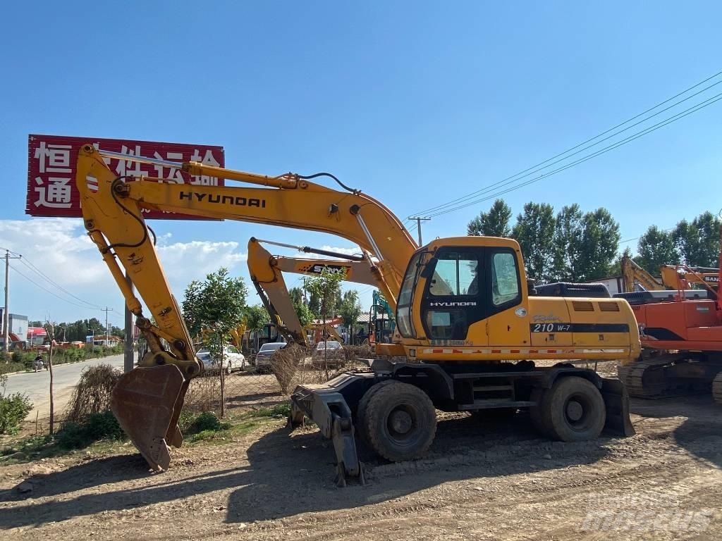 Hyundai 210w Колесни екскаватори