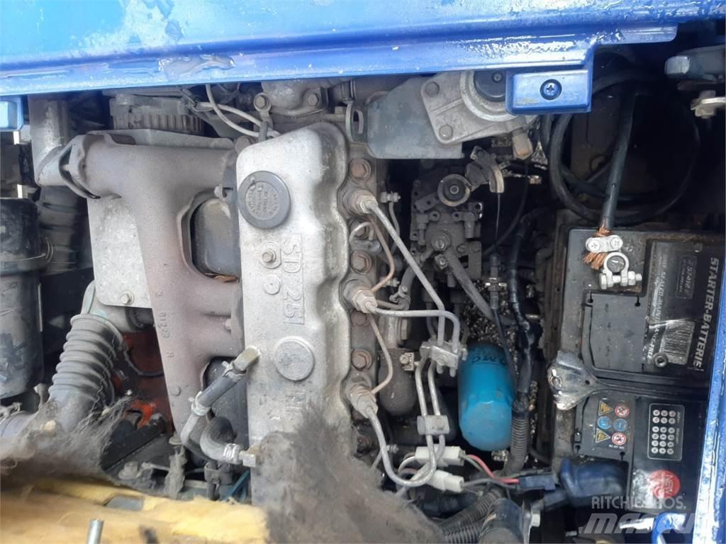 Nissan EH01A15U Селскостопанство - Други