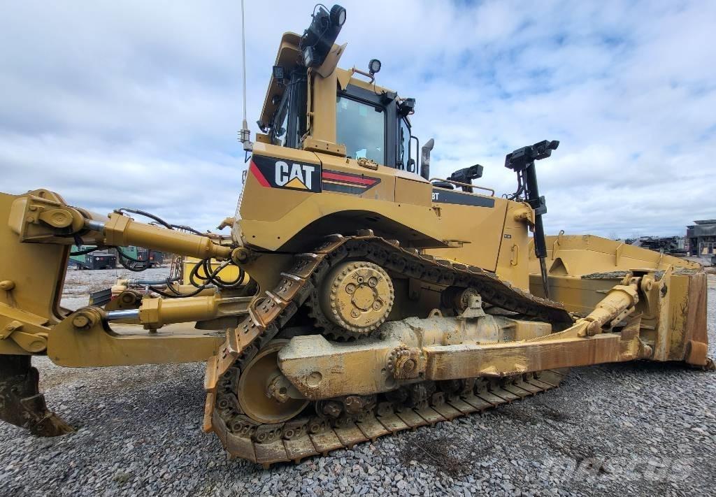 CAT D 8 T Верижни булдозери
