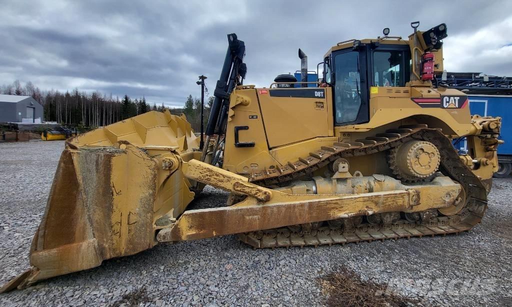 CAT D 8 T Верижни булдозери
