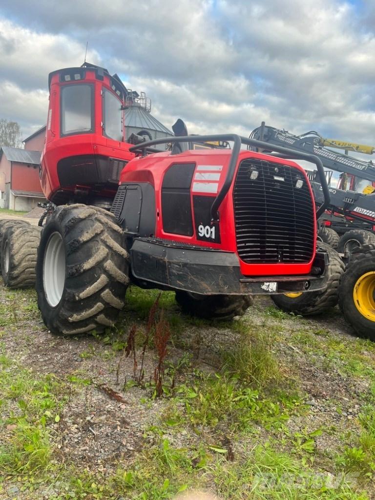 Komatsu XH901-5 Харвестери