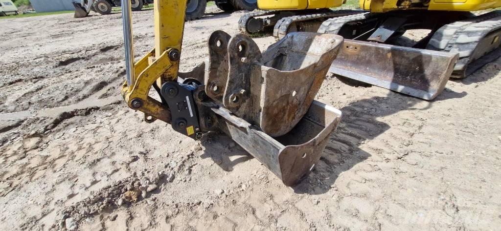 Komatsu PC 26 MR Мини екскаватори < 7 т