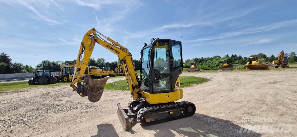 Komatsu PC 26 MR Мини екскаватори < 7 т