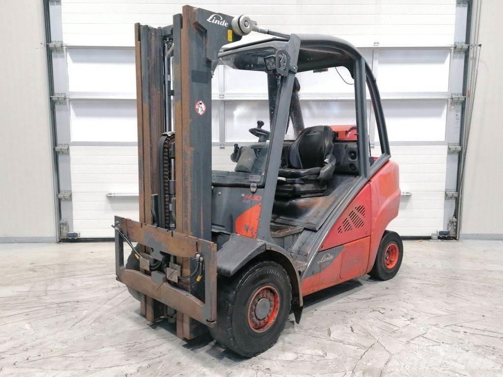 Linde H30T-02 Камиони с АГУ