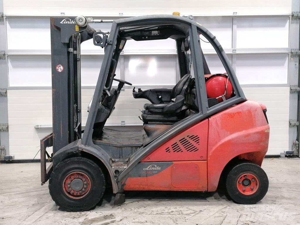 Linde H30T-02 Камиони с АГУ