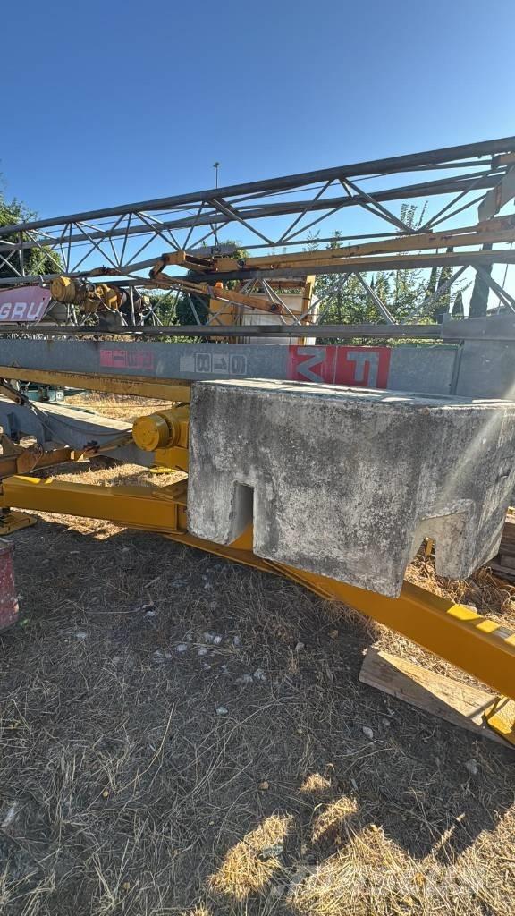 FMGRU FM RB6/18 Самоповдигащи кранове