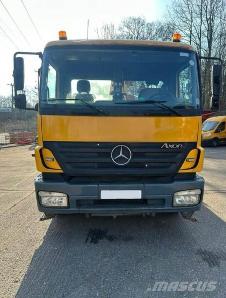 Mercedes-Benz Axor Бетонопомпи
