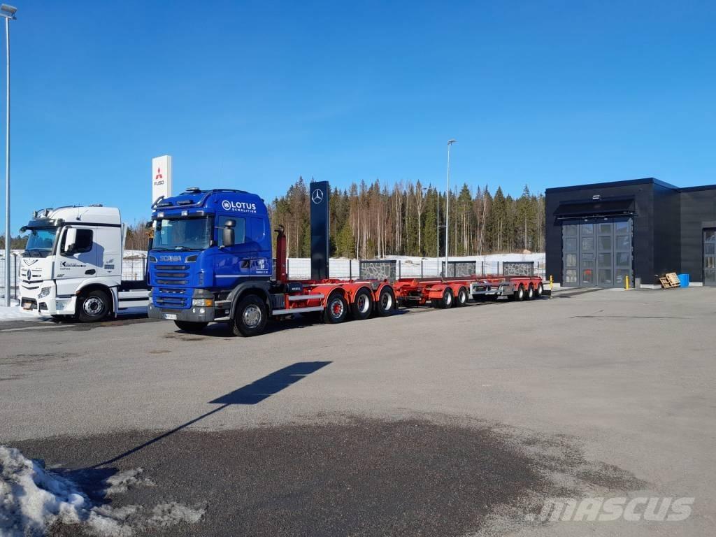 Scania R 560 8x4 Влекачи
