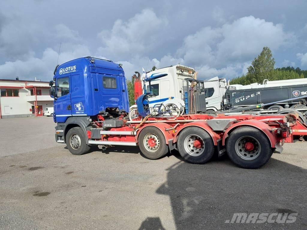 Scania R 560 8x4 Влекачи