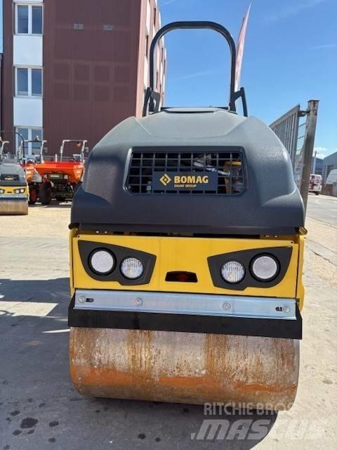 Bomag BW 80 AD-5 Двойни барабанни ролки
