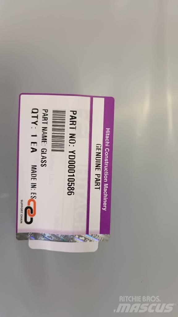 Hitachi ZX 19-5 Кабина