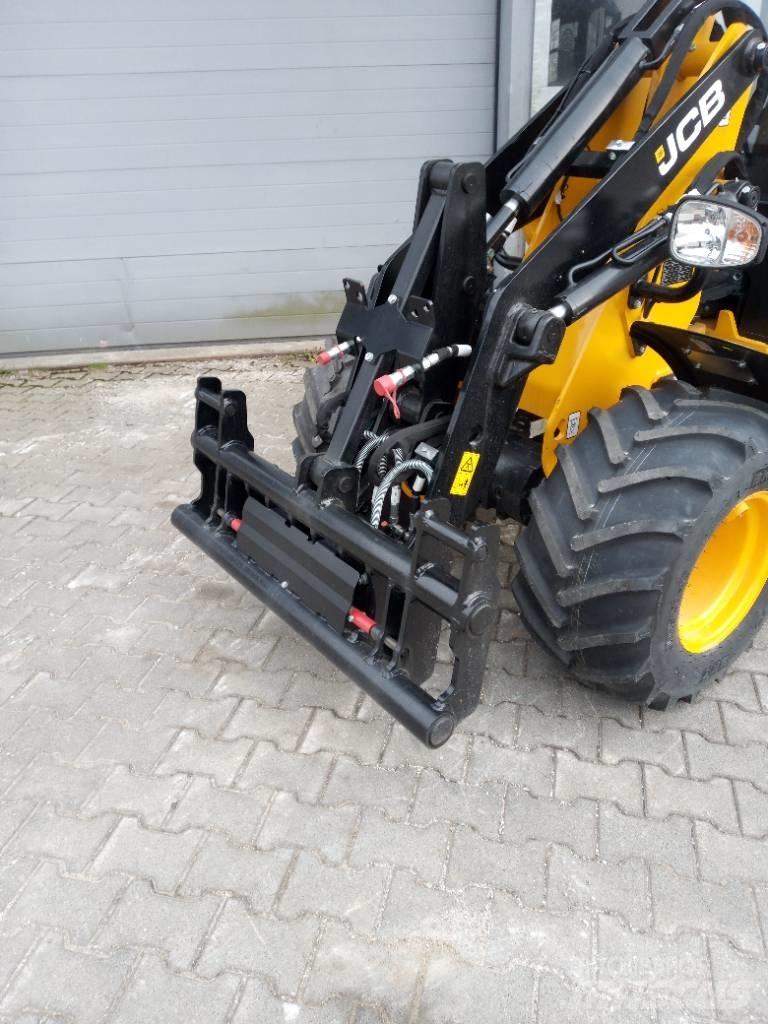 JCB 403 Мини товарачи