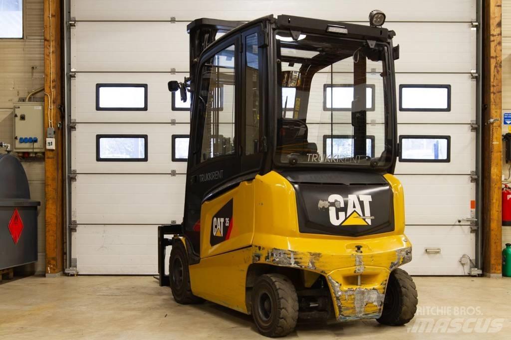 CAT EP35N Електрически вилични кари-повдигачи