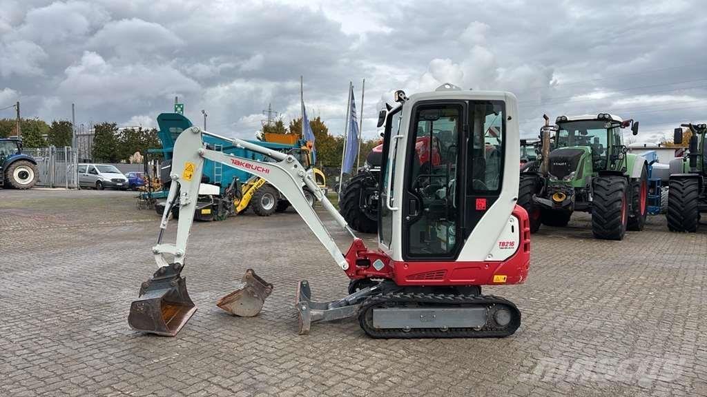 Takeuchi TB216 Мини екскаватори < 7 т