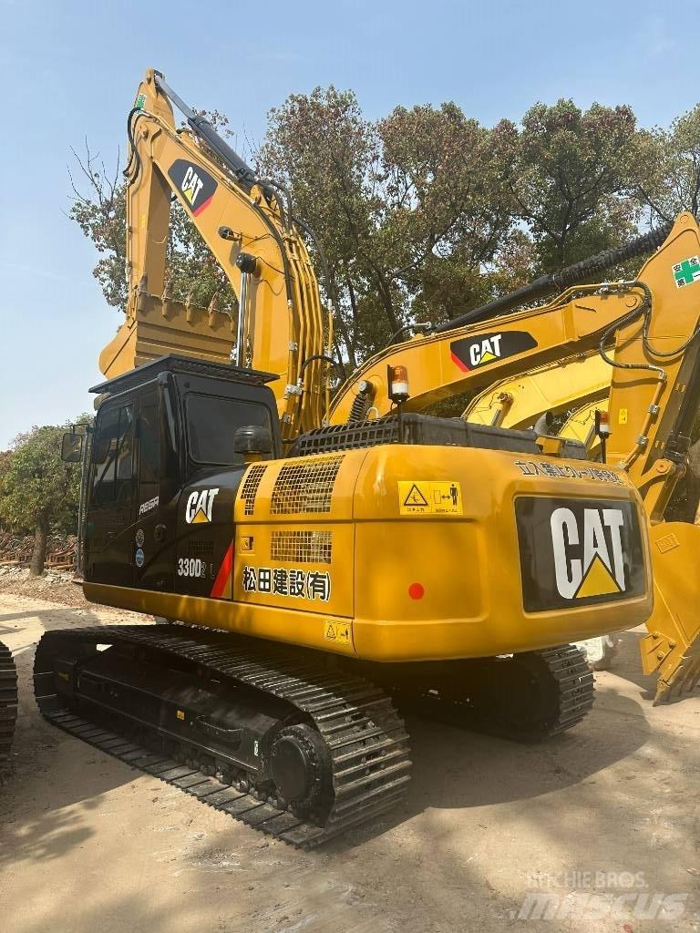 CAT CAT330 Средни екскаватори 7т - 12т
