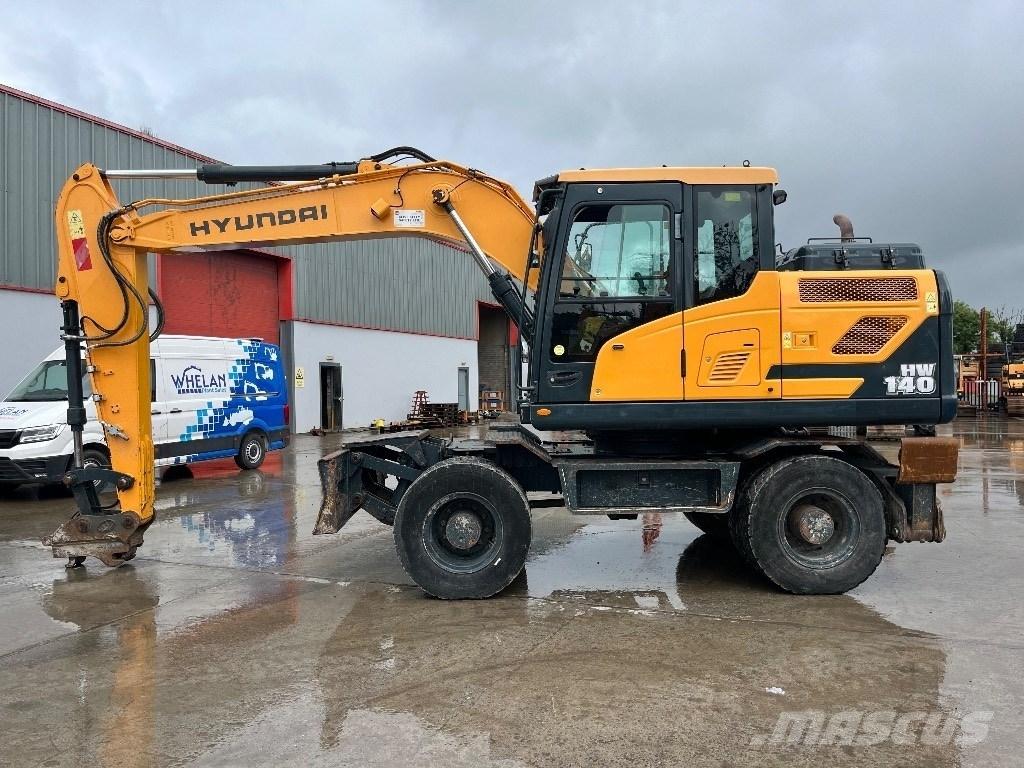Hyundai HW140 Колесни екскаватори