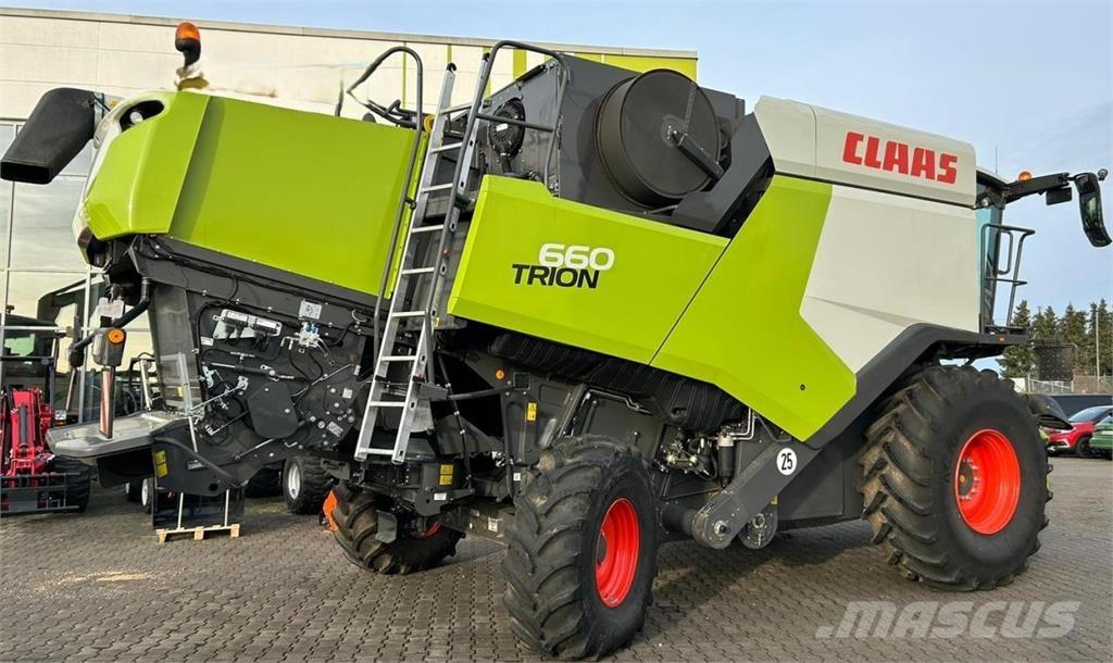 CLAAS Trion 660 Комбайни