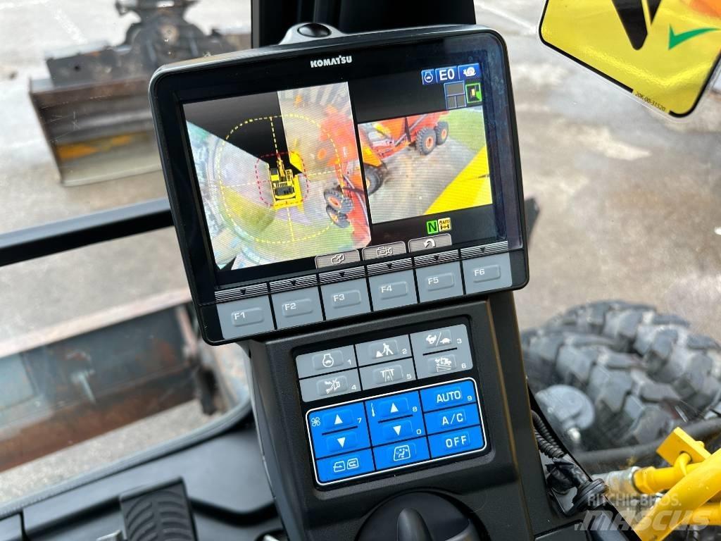 Komatsu PW160-11 Колесни екскаватори