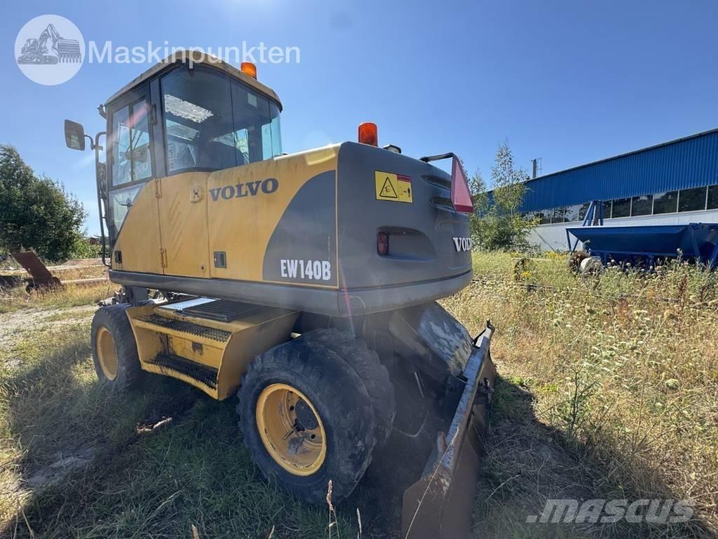 Volvo EW 140 B Колесни екскаватори