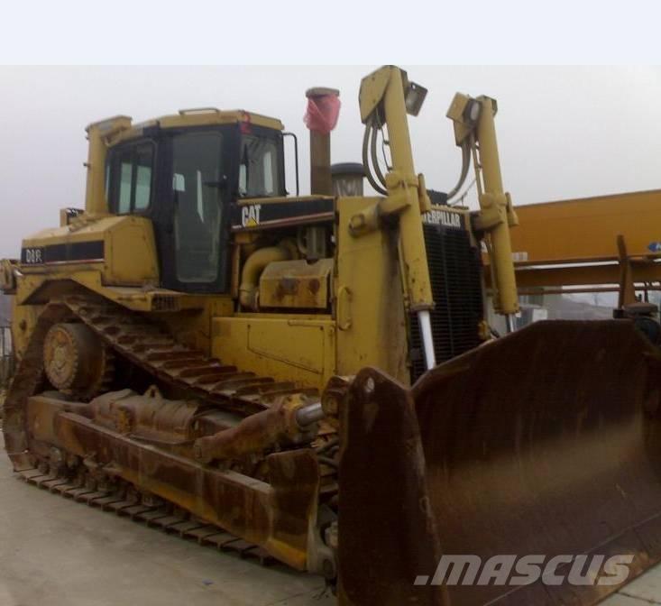 CAT D8R Верижни булдозери
