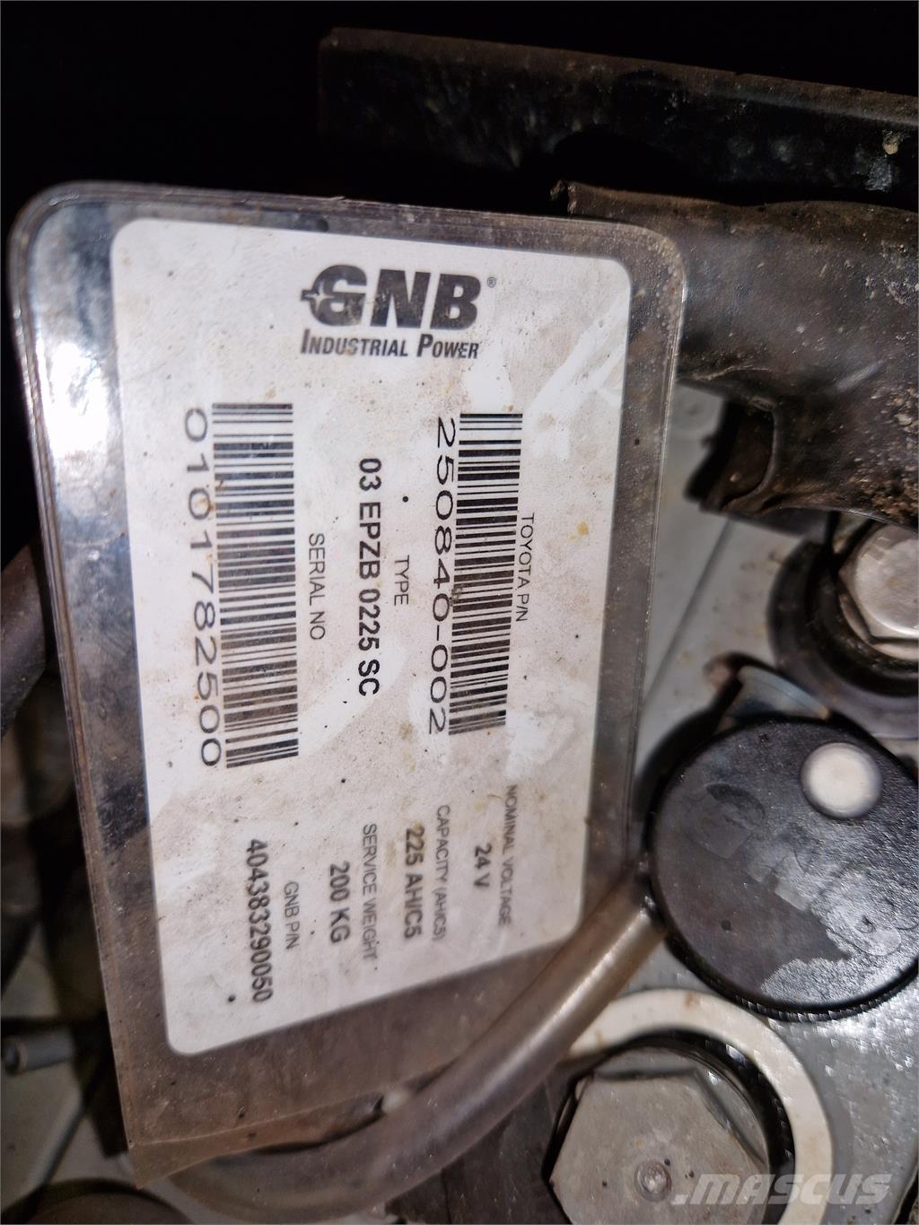 Toyota SWE200D Самоходни товарачи