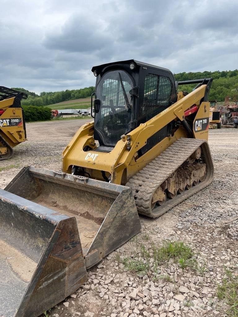 CAT 299 D 2 Мини товарачи

