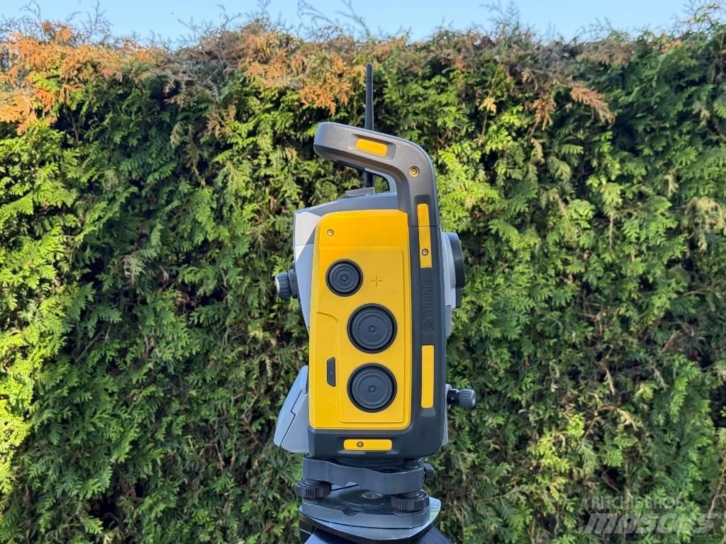 Trimble RTS573 Уреди, средства за измерване и автоматизация
