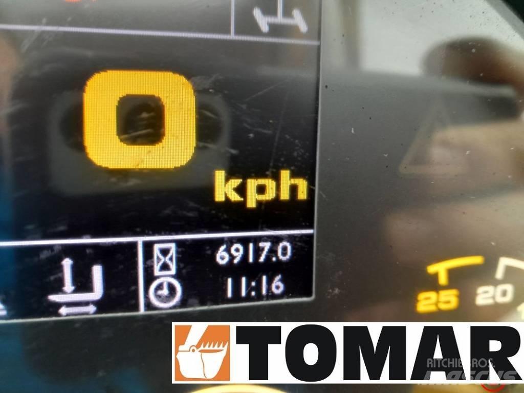 JCB 533-105 Телескопични товарачи