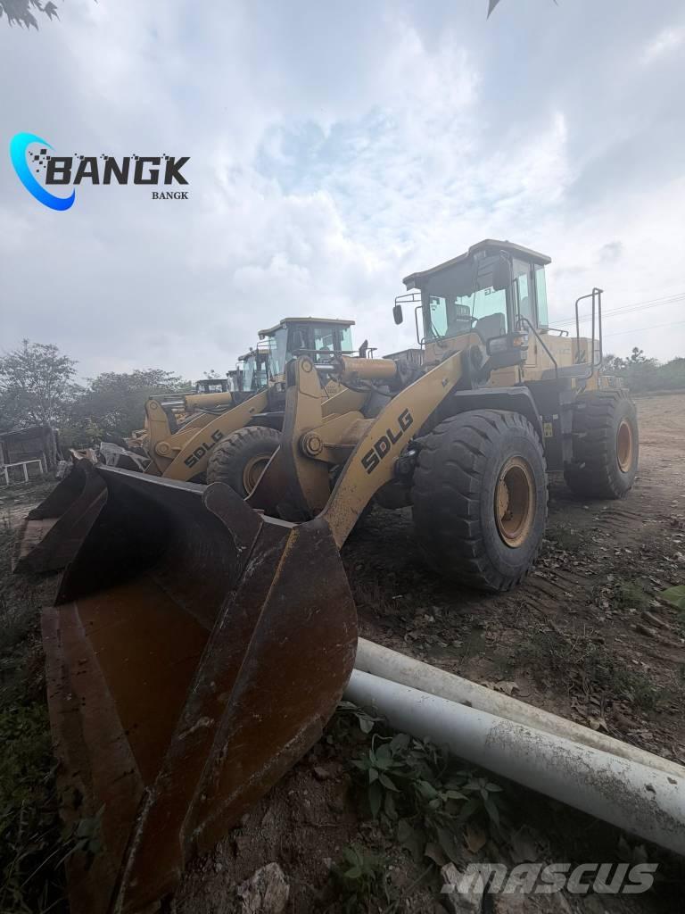 SDLG L 955 F Колесни товарачи