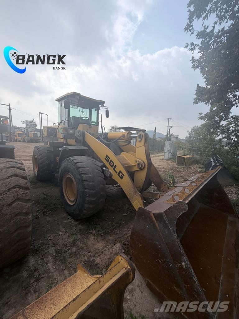 SDLG L 955 F Колесни товарачи