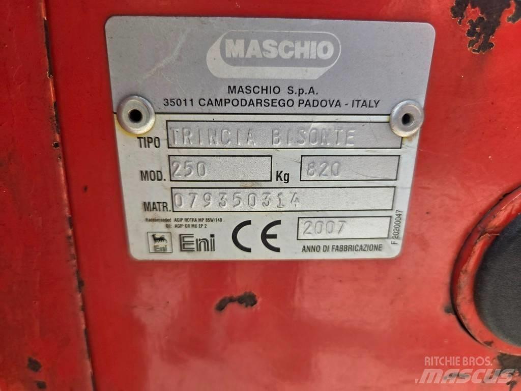 Maschio Bisonte 250 Стъблорезачки